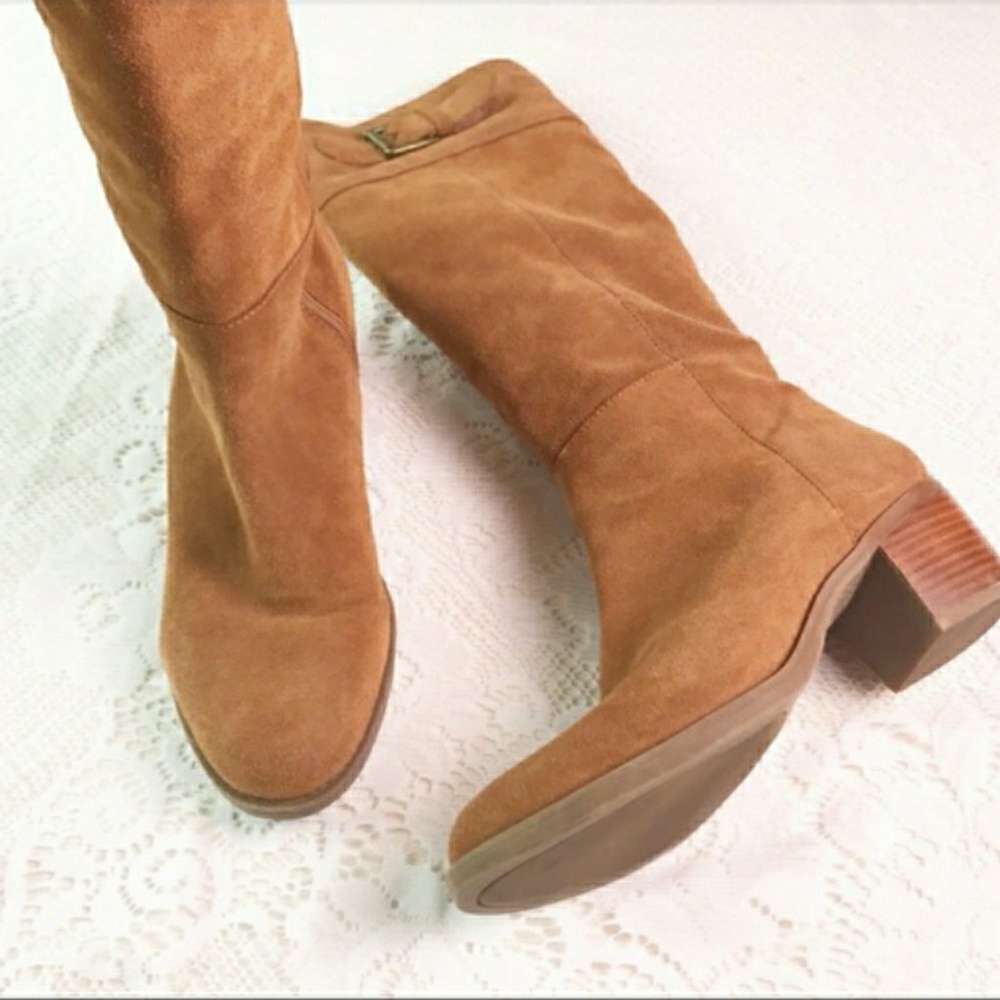 GH Bass Suede Boots